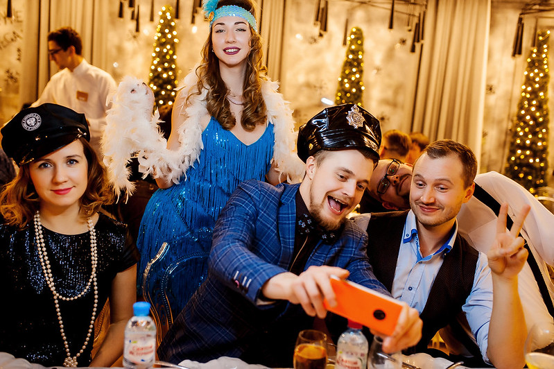 Идеи для новогодней вечеринки в generalCities.Смоленске