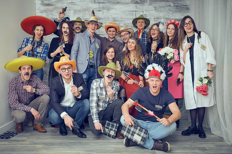 Под напряжением, но вместе: как отметить День энергетика 2025 в Смоленске