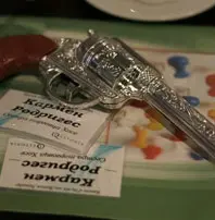 Прийти на игру вдвоем